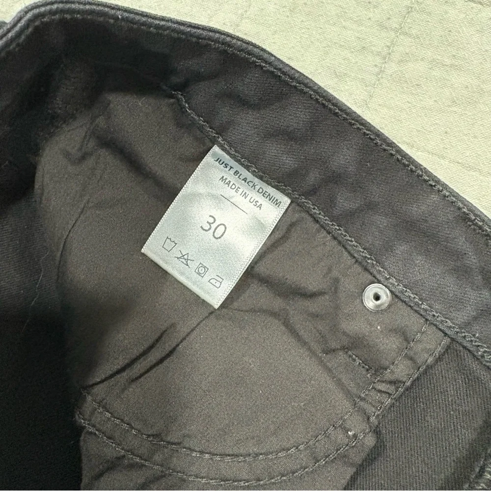 Just Black Denim Straight Leg Crop Black Jean 24” Size 30 - Picture 5 of 7